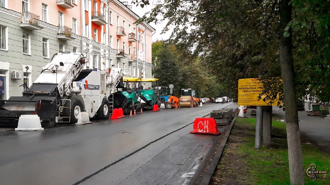 Новолучанская улица