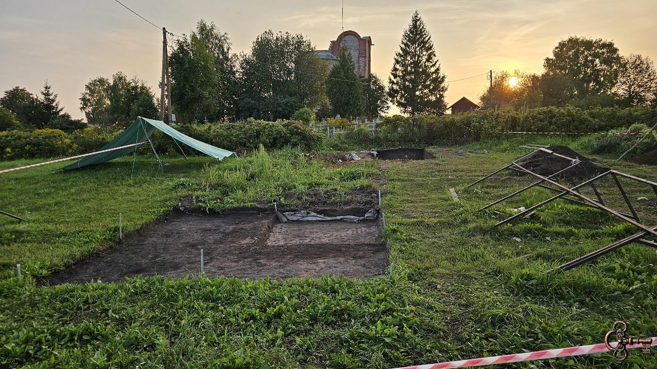 На Рюриковом городище нашли византийскую свинцовую вислую печать