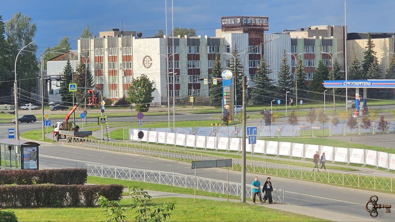 АЗС на перекрёстке Колмовской набережной и Великой улицы уберут