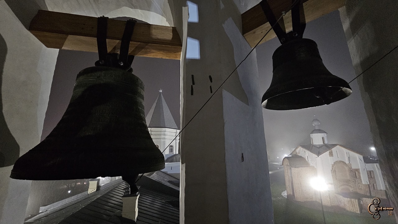 На колокольне Никольского собора