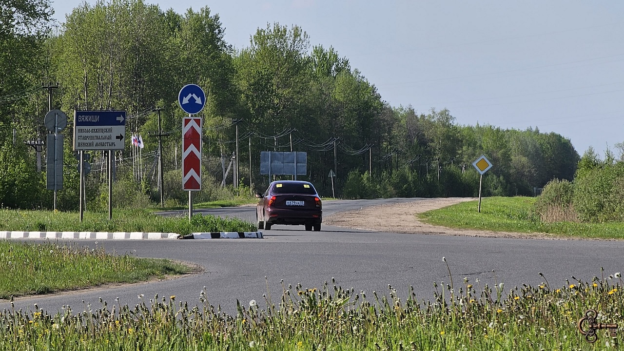 Развязка на пересечении Сырковского и Лужского шоссе