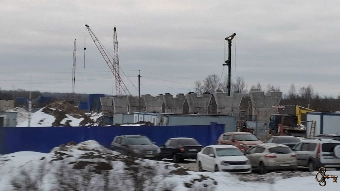 По ходу трассы ВСМ ведётся устройство опор для эстакад