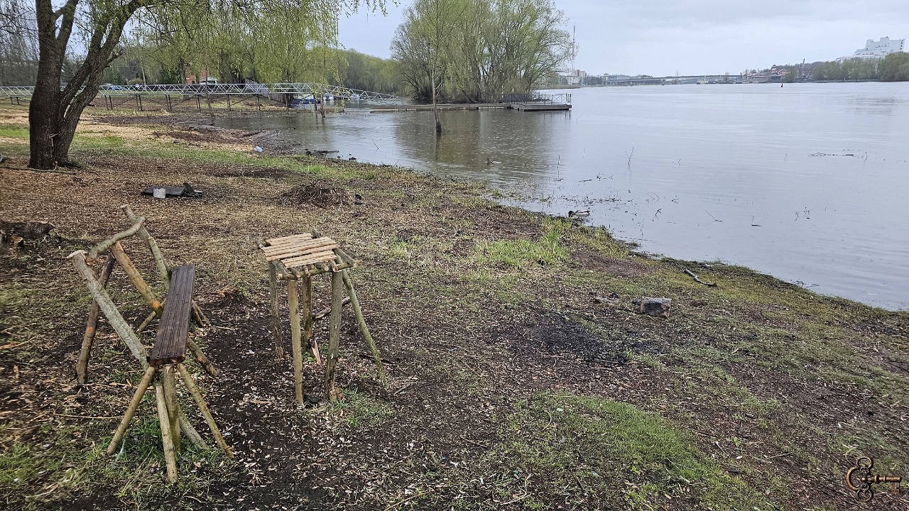 Набережная реки Волхов