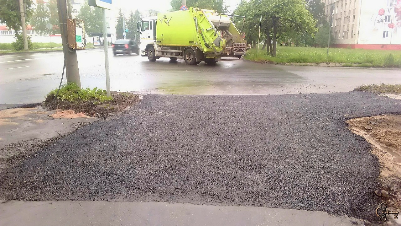 Переезд у Черепичной улицы